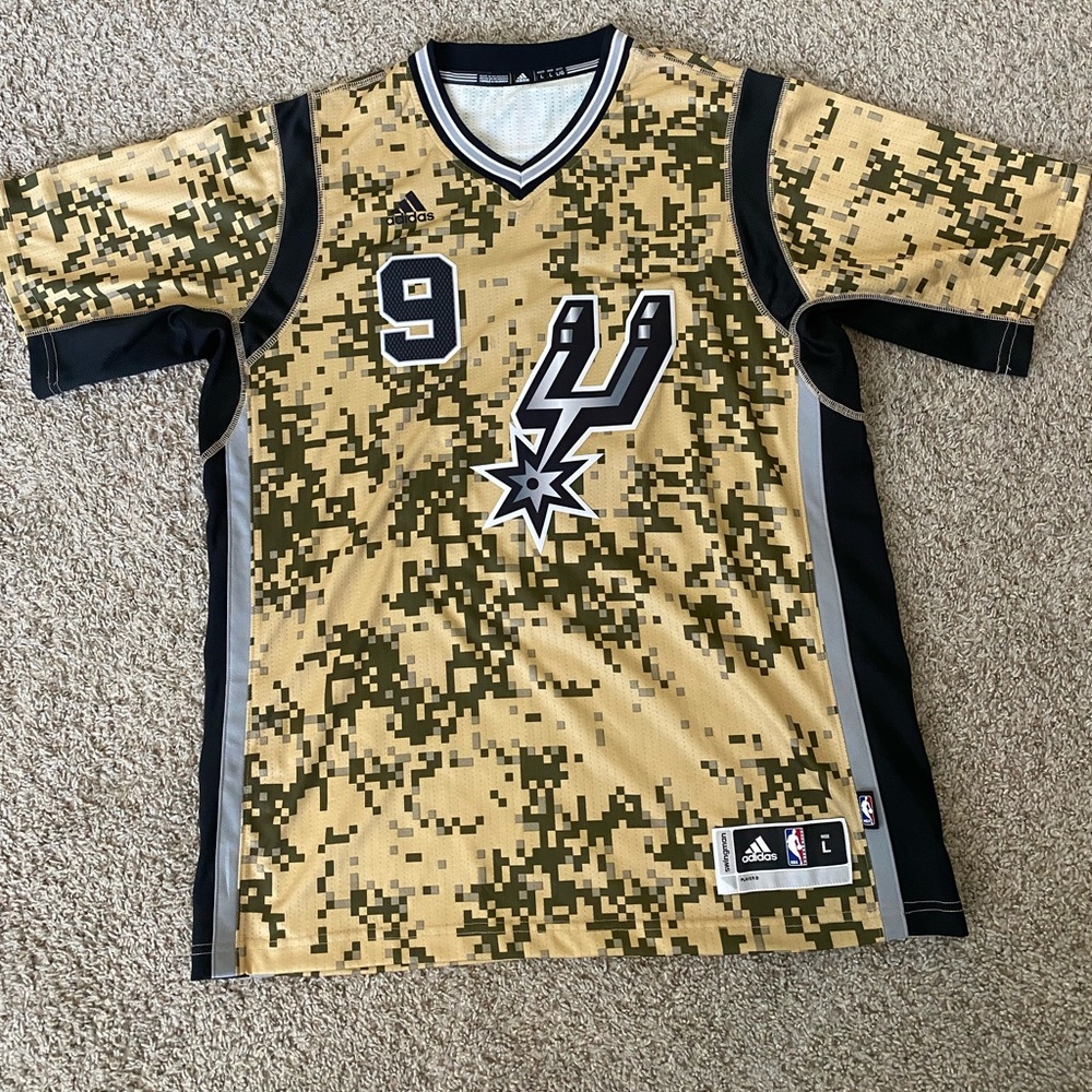 Military Jersey Tony Parker